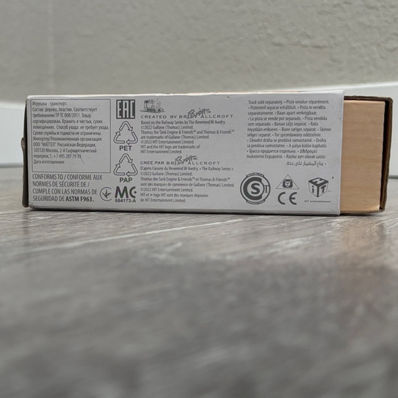 NIB Wooden Percy Train - Picture 10 of 10